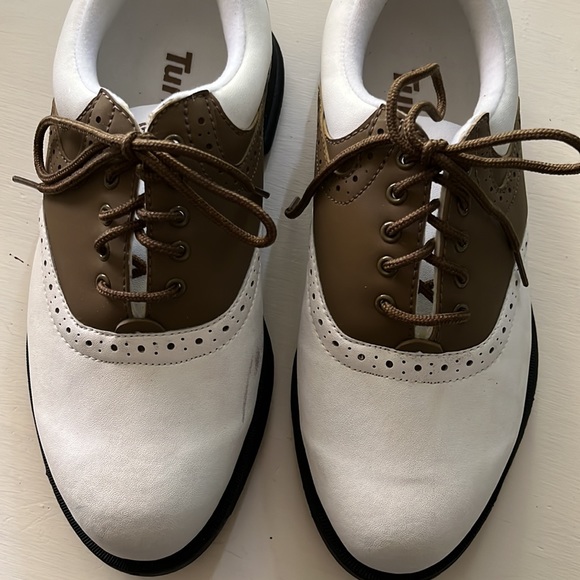 NEW GOLF CLEATS/SHOES TURNTEC MENS SIZE 9.5 WHITE/BROWN - Picture 1 of 6